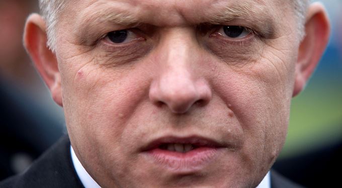 Slovensku se daří, Fico přesto může skončit