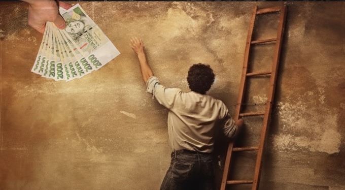 Půjčí vám 50 tisíc, za rok chtějí 180. Žebříček radí, na koho si dát pozor