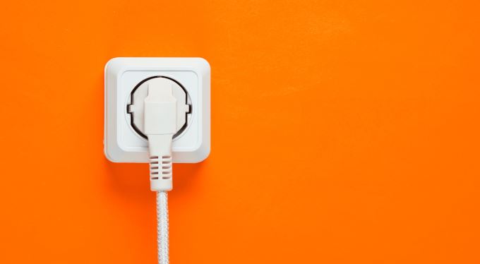 Většina lidí nechce měnit dodavatele energií, ale ani být za hlupáka