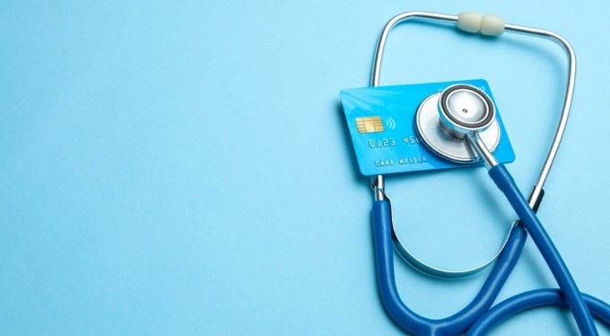 Opravdu chcete platit víc? Spořitelna radí, jak si zvýšit finanční zdraví