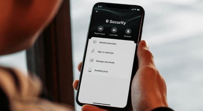 Novinka od Revolutu má zabránit přístupu zloděje k telefonu