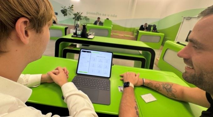 Air Bank mění způsob obsluhy na pobočkách, ukáže aplikaci