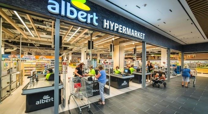Špatná zpráva pro řetězce. Pokutu za falešné slevy potvrdil soud