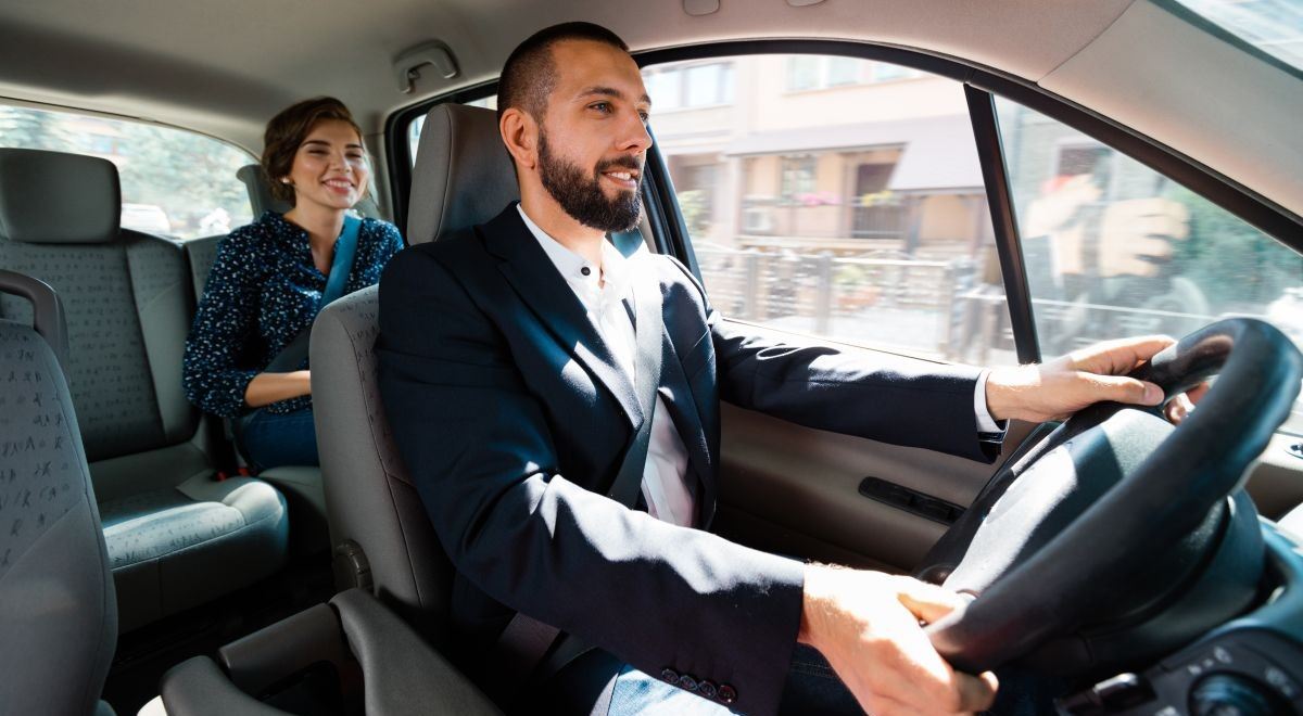 Uber ukázal, co lidé zapomínají v taxi. Přehled baví i zaráží
