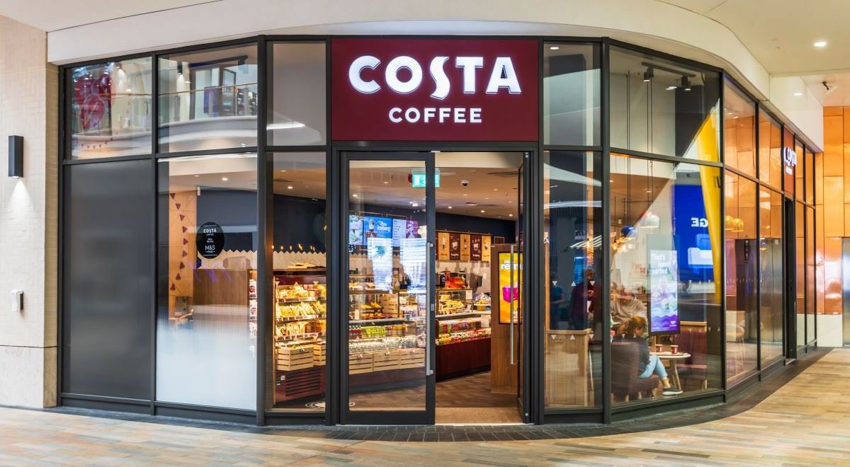 Coca-Cola zvažuje prodat značku Costa Coffee. Byznys s kávou se jí nevyplácí