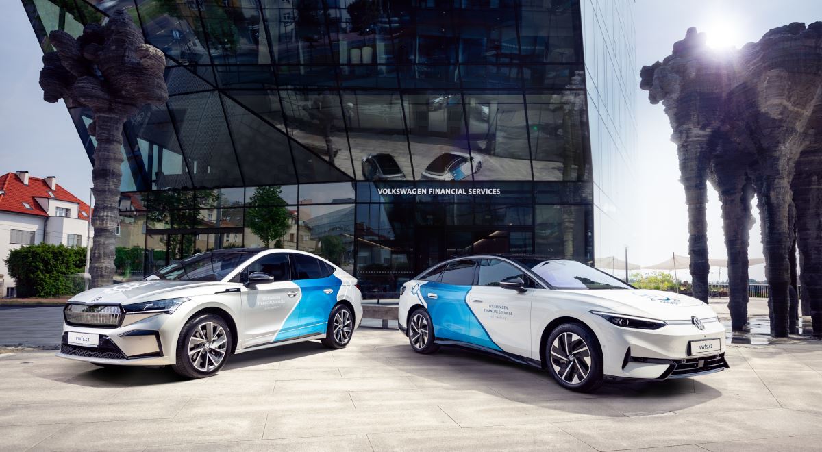 Operák místo vlastnictví. Jak se mění přístup Čechů k autům