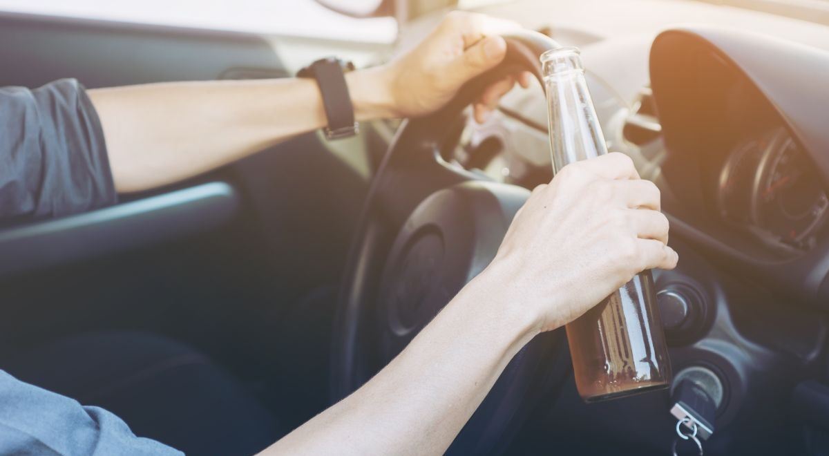 Tady se bourá nejvíc kvůli alkoholu. Nový žebříček rizikových okresů