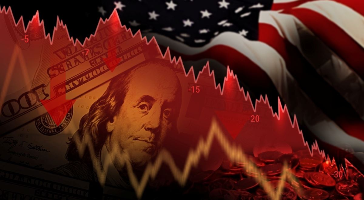 Dolar prudce klesá. Koruna je nejsilnější od léta 2014