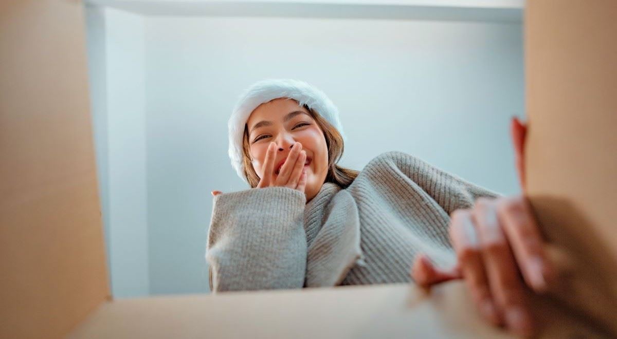 Deset minut na lov. Obchod se ztracenými balíčky se vrací do Prahy