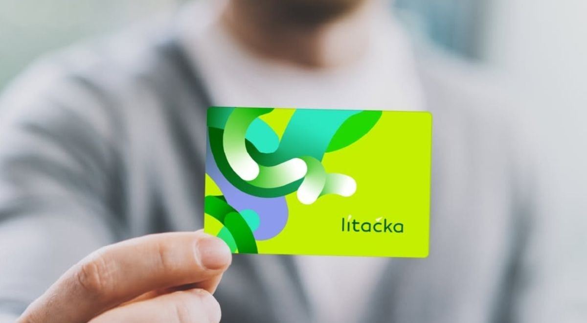 Staré kartě Lítačka brzy skončí platnost. Jak dál cestovat po Praze
