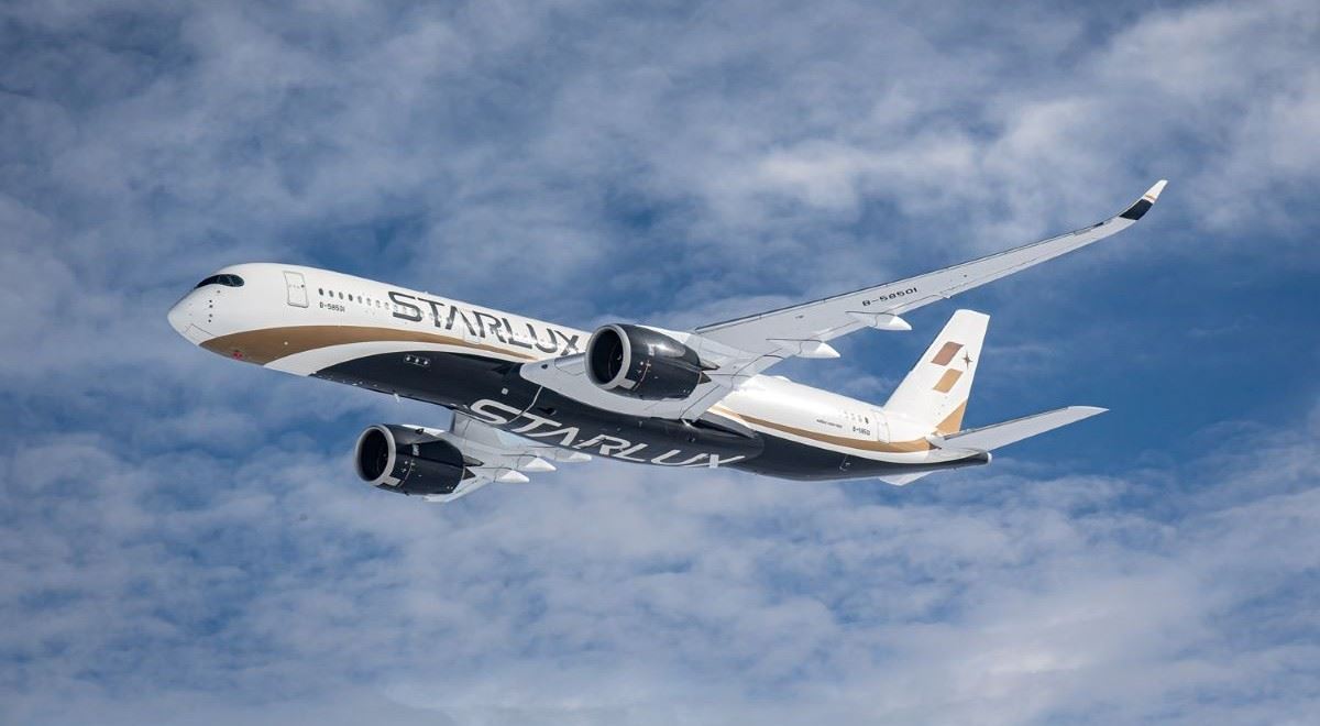 Luxusní aerolinka s první třídou brzy vzlétne z Prahy. Podívejte se, co nabízí