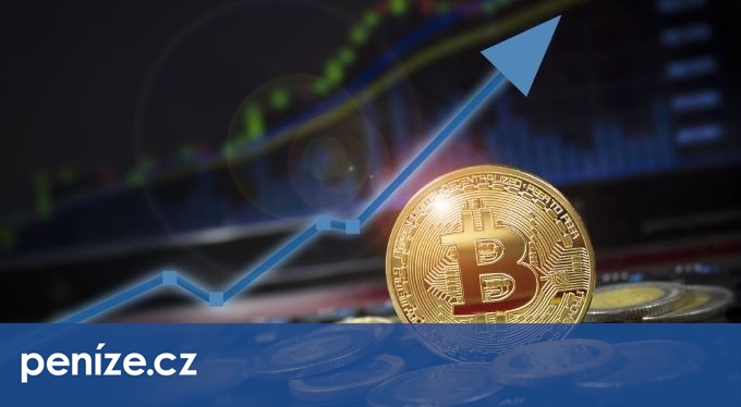 Bitcoin rychle roste, je nejdražší za poslední rok