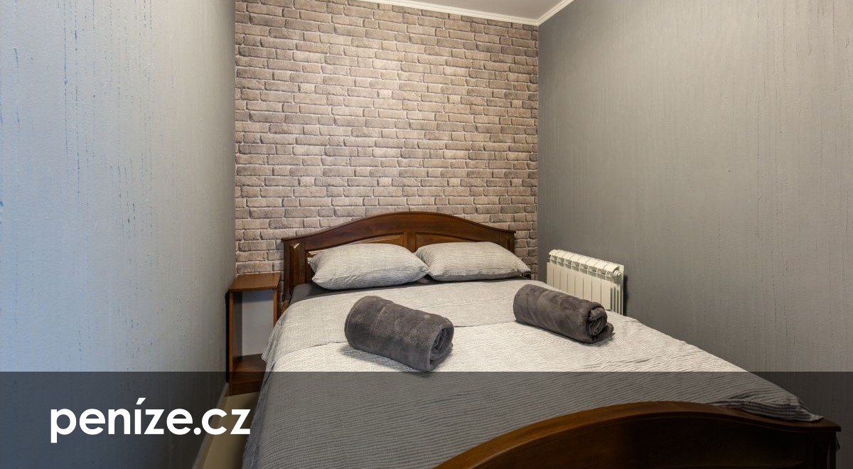 Nezmenšuje se jen jídlo. Smrskflace dorazila i na trh s bydlením, hlásí developeři