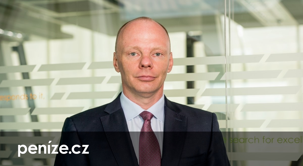 Privatbanka ze skupiny Penta mění vedení. Přichází bývalý šéf Equa