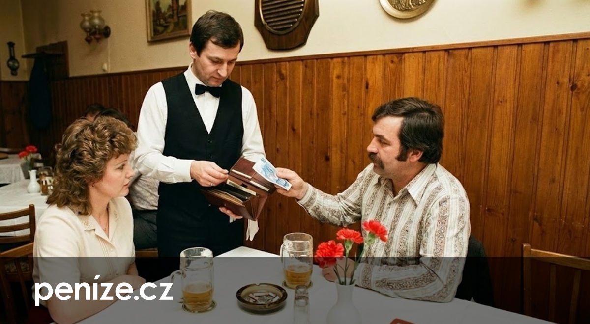 Kvíz ze socialistické hospody. Pamatujete za kolik byla dršťková a kolik stál řízek?