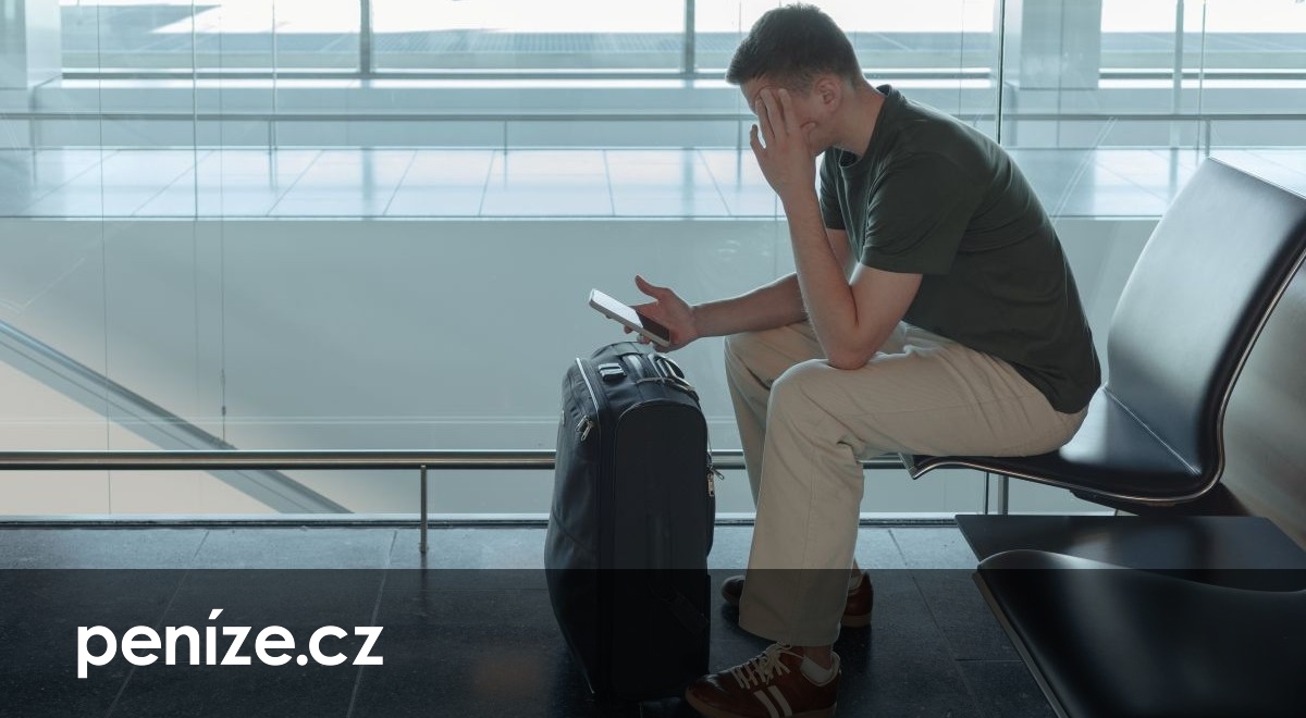 Místo 400 eur jen poukaz na let? Když aerolinky zkoušejí, co jim projde