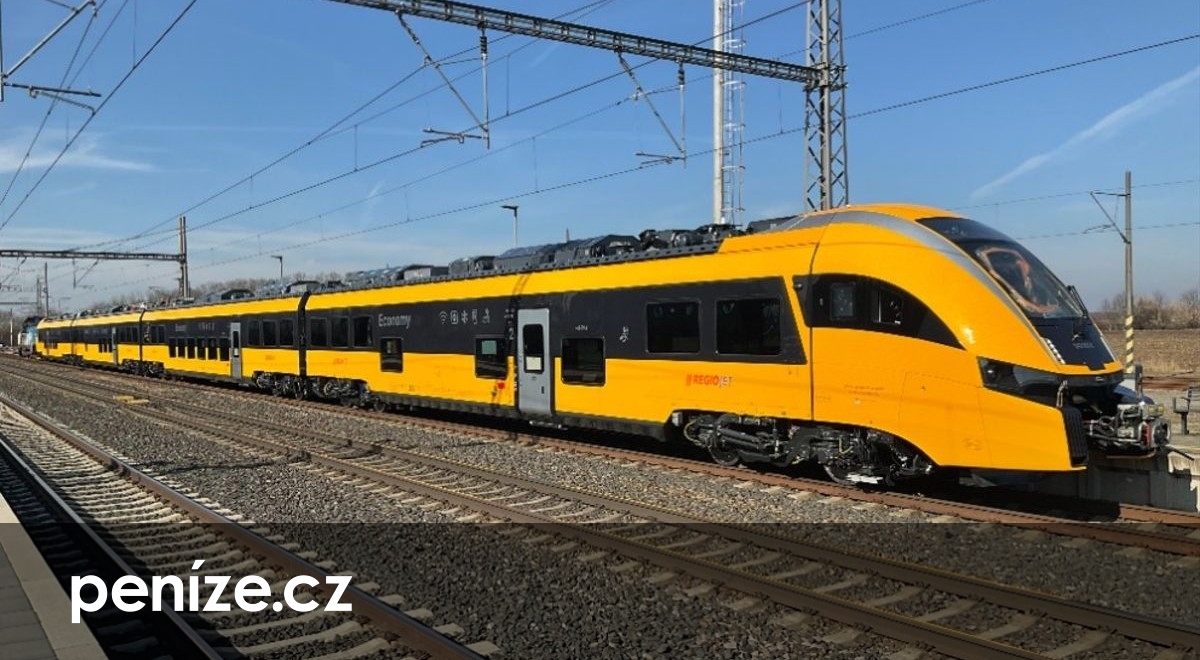 RegioJet dostane nový žlutý rychlík. Kde bude jezdit a co nabídne cestujícím
