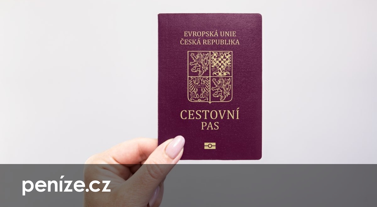 Dubaj varuje před krádežemi identity. Stačí slíbit letenku a získají váš pas