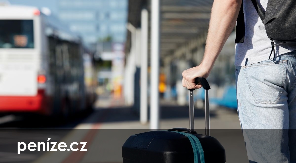 Praha posílí autobusy na letiště: Zkrátí intervaly a vrátí noční spoje