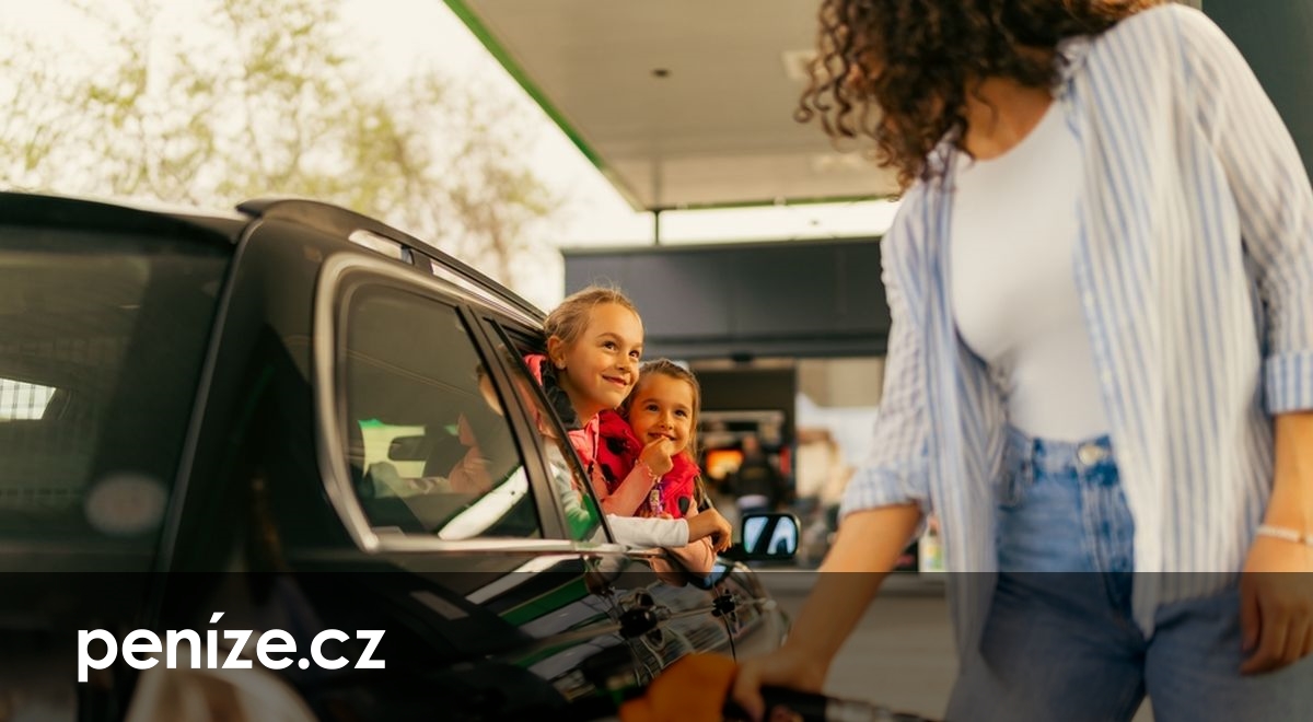 Vyjíždíte na prodloužený víkend? Maximální ceny benzinu a nafty pro začátek května