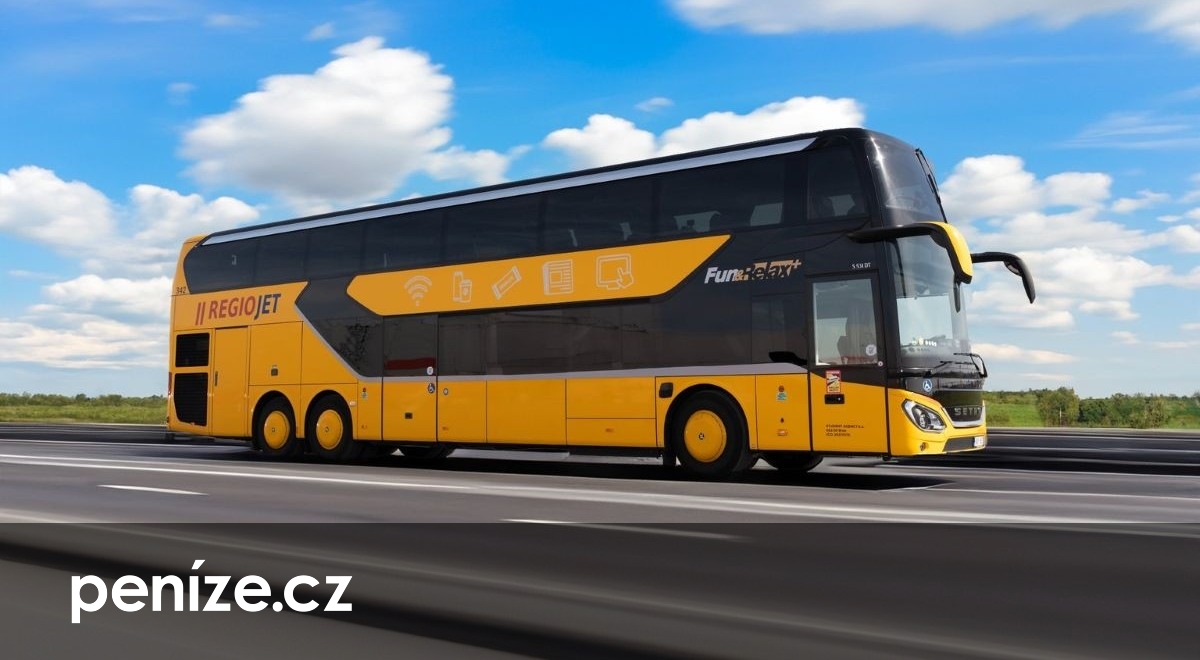 RegioJet zdražil jízdenky na autobus. Nově rozhoduje i čas nákupu