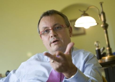 Vladimír Dlouhý: Někdy si připadám jako pitomec