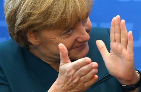 Angela slavně zvítězila. Pravice prohrála