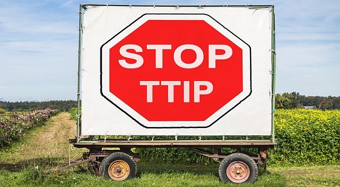 Jak jsme zakroutili TTIP krkem a zastavili agenty Vólstrýtu