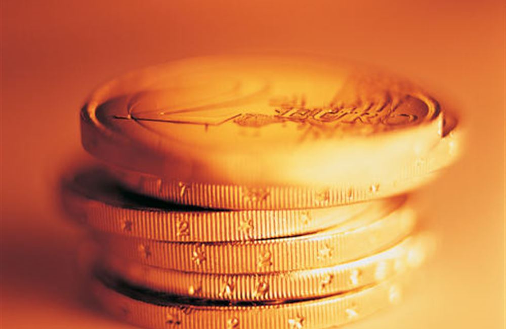 Zlaté euro: Pořádně přehnaná debata o pádu jedné měny