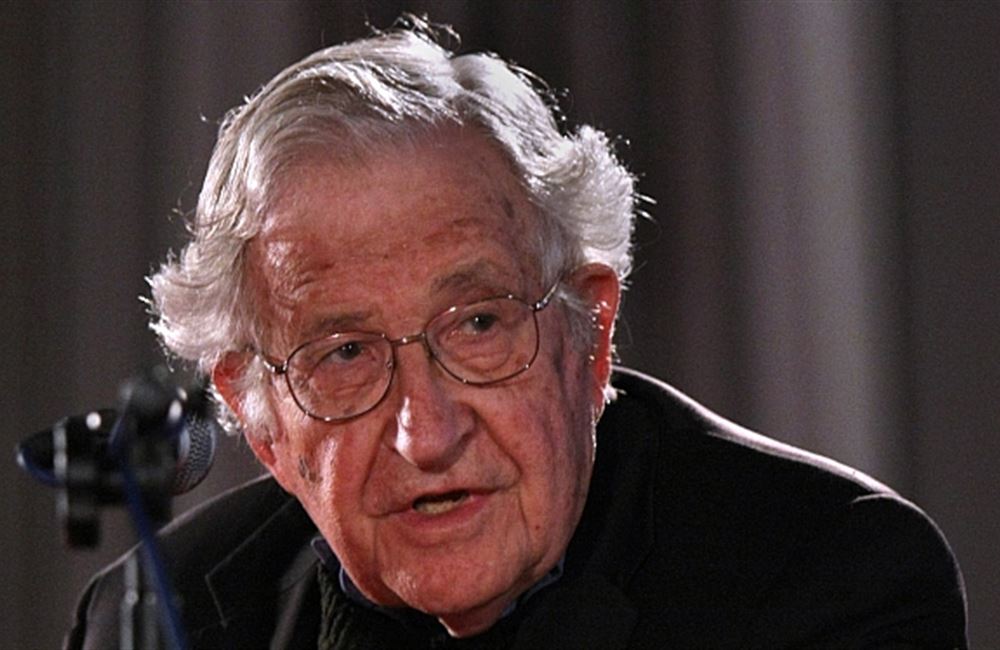 Chomsky: Byznys nestojí o volný trh, byznys stojí o moc