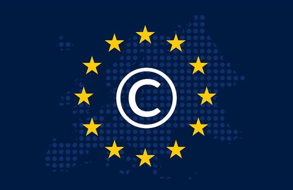 Směrnice EU o copyrightu: voda na mlýn Facebooků a Googlů 