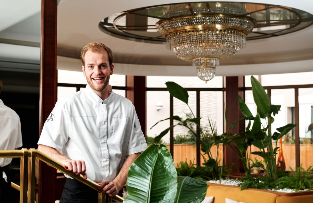 ALCRON Restaurant přináší prémiové plant-forward menu nového šéfkuchaře