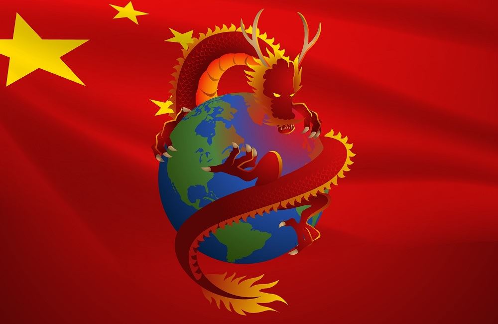Vězíme v pařátech čínského draka. Závislosti na Říši středu se musíme rychle zbavit