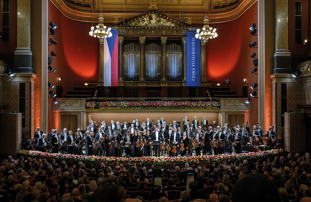 Pomáhat České filharmonii znamená podporovat českou hudbu