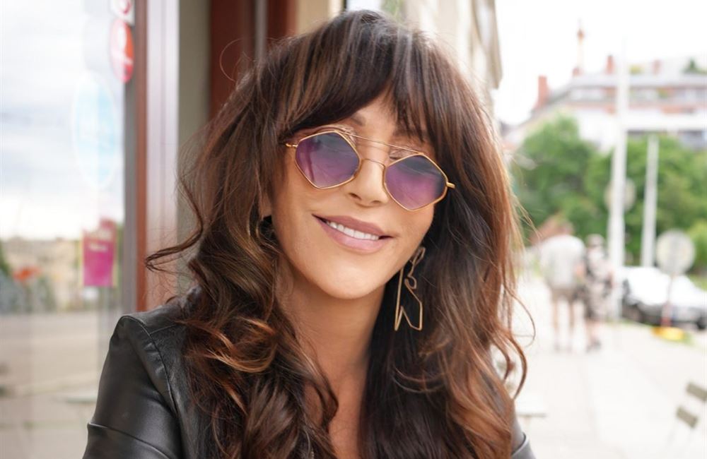 Být sexy není sprosté slovo, říká charismatická stylistka. A chystá třípatrový dům módy