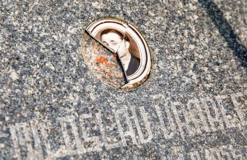 Kameník Richard Vondrášek