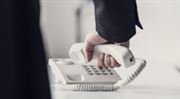 Jak investují dolaroví milionáři. Přítel na telefonu