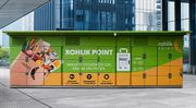 Rohlik.cz spouští výdejní boxy i venku. Nákup doručí do hodiny