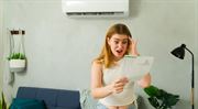 Podomní prodejci energií lžou o smlouvách a tahají z lidí tisíce, varuje úřad