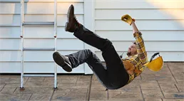 Pracovní úraz. Co si ohlídat, abyste nepřišli o odškodné