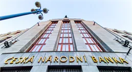 Inflace dál roste, má s ní ČNB bojovat? Vysoké úroky očima expertů