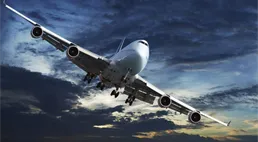 Klinickou smrt střídají nové turbulence. Co dusí letecký byznys?