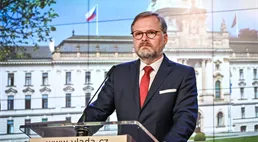 Pět tisíc na každé dítě? Mimořádná dávka očima expertů