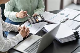 Už ne DPH. Firmy čekají krušné časy, kontroly z finančáku mají nový cíl
