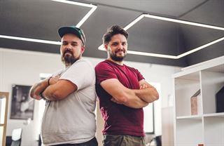 Zakladatelé módní značky Vuch