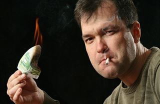 Jak stát (ne)vydělává na kouření