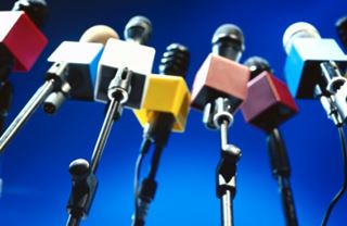 Politika a média II: Strategie pro dobu krize. Jak čelit banalitě