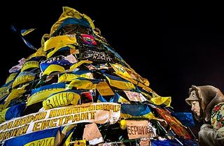 O Ukrajině nerozhodnou ideály, ale miliardy