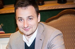 Jakub Lohniský: Oblek vybírejte radši bez manželky