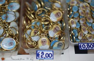 Z deníku europoslance: Papež je euroskeptik